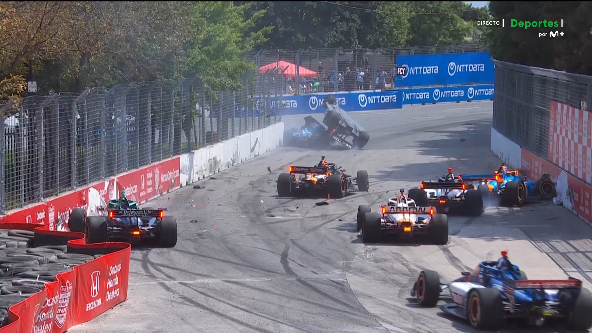 Ferrucci decola e capota após choque assustador com O’Ward no GP de Toronto