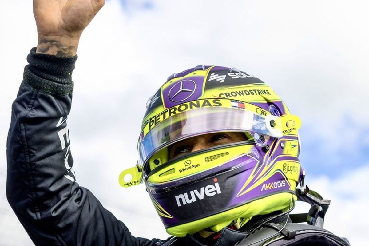 Mercedes se emociona em “conto de fadas” no último GP da Inglaterra com Hamilton