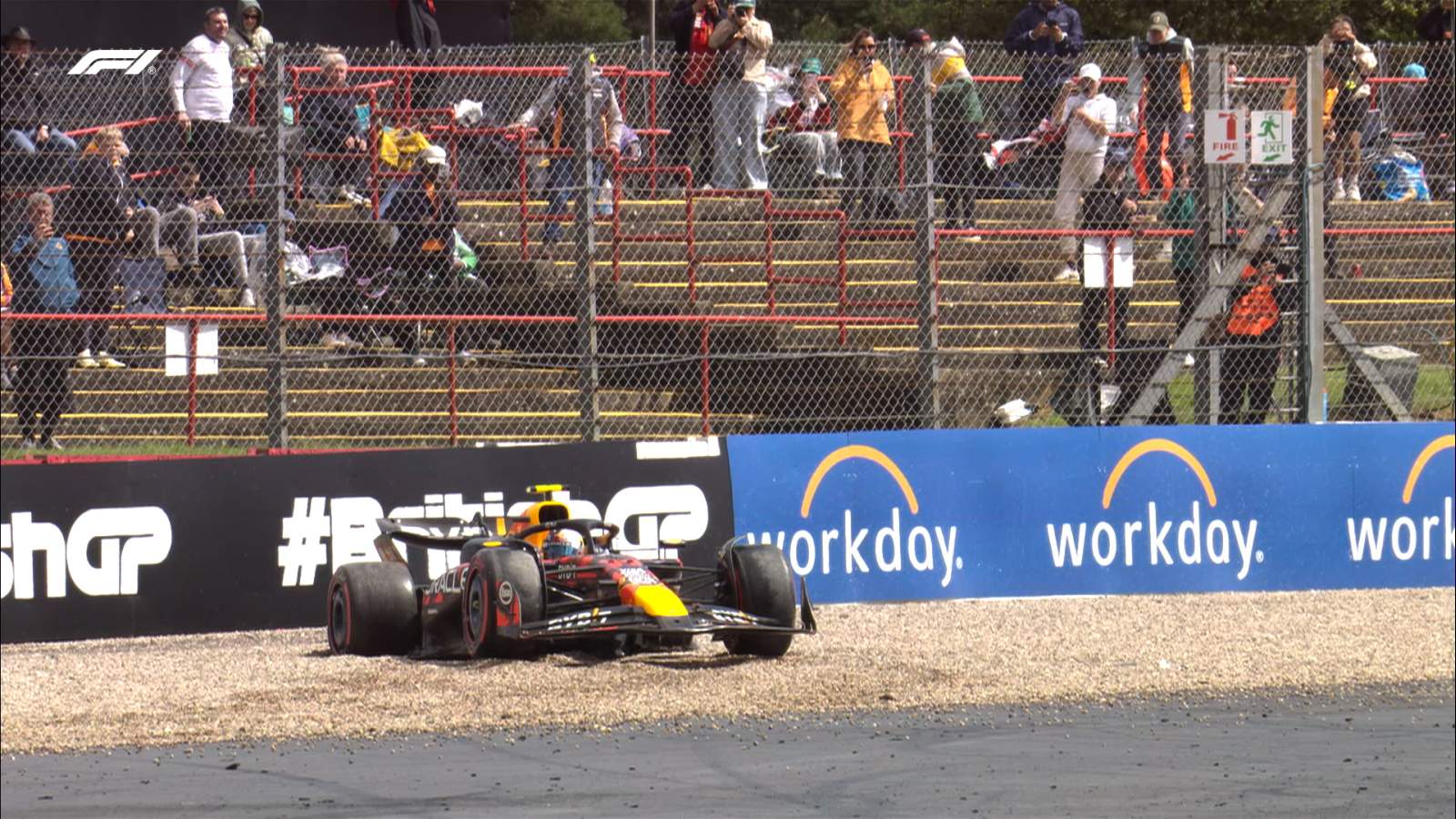 Pérez diz que foi “pego de surpresa” por condições de Silverstone: “Decepcionei o time”