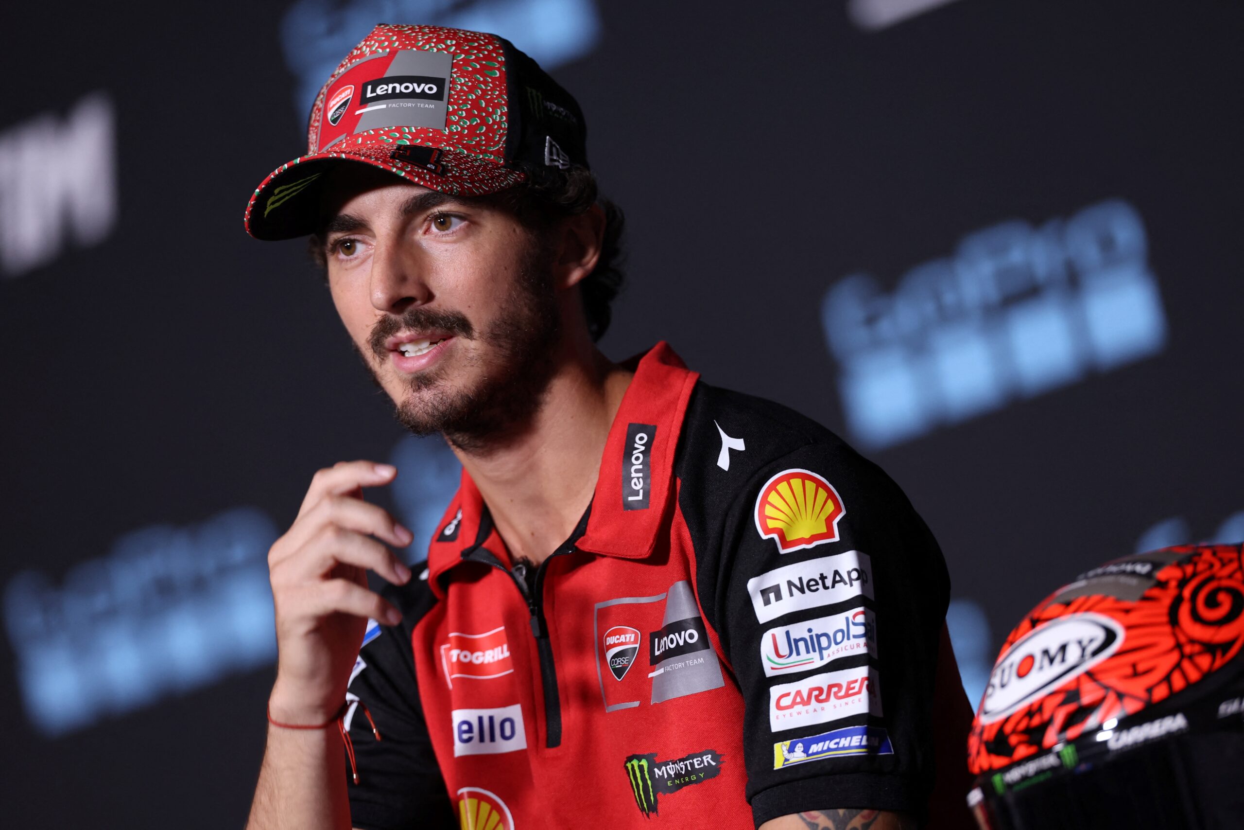 Bagnaia exalta e coloca Marc Márquez como grande ameaça em Aragão: “Rei do circuito”