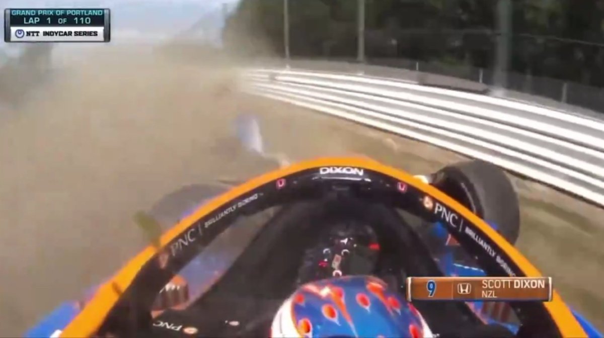 Dixon leva toque de Fittipaldi, bate forte no guard-rail e abandona GP de Portland