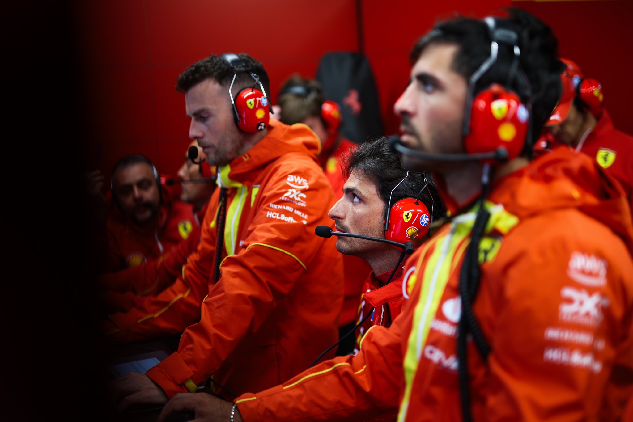 Sainz considera un «fin de semana Sprint» en Zandvoort tras la rotura del viernes