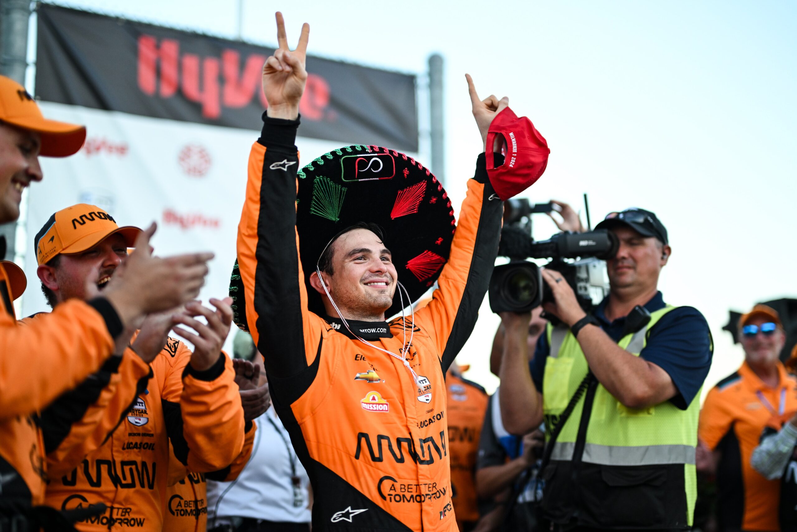 O’Ward destaca “carro fantástico” e “estratégia perfeita” da McLaren em Milwaukee