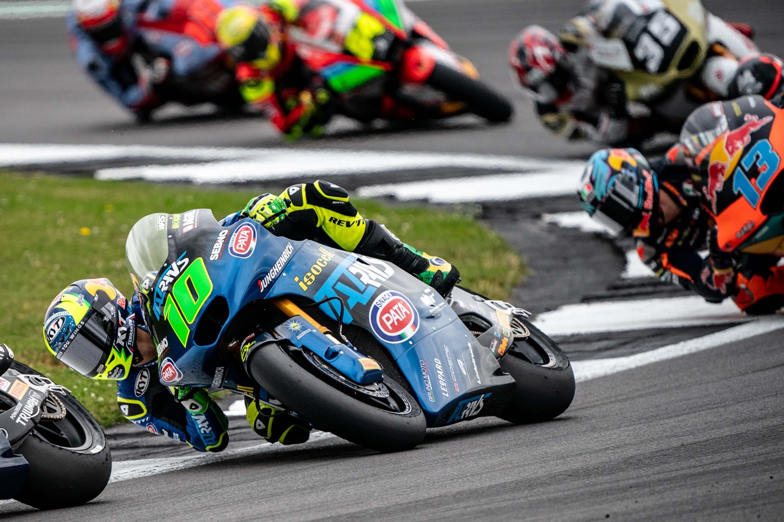 Moreira lamenta queda na Moto2, mas encara Silverstone como “experiência importante”