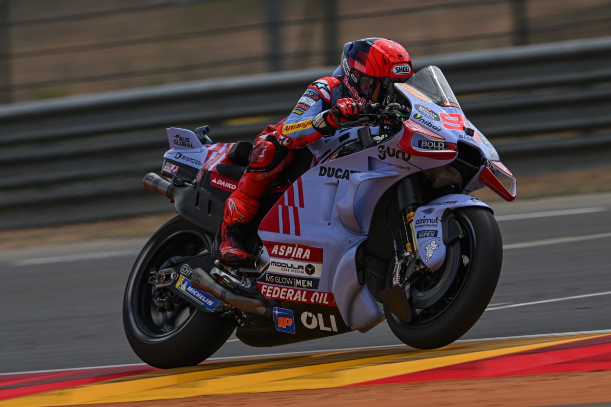 Marc Márquez confirma favoritismo e crava pole com folga em Aragão. Bagnaia é 3º