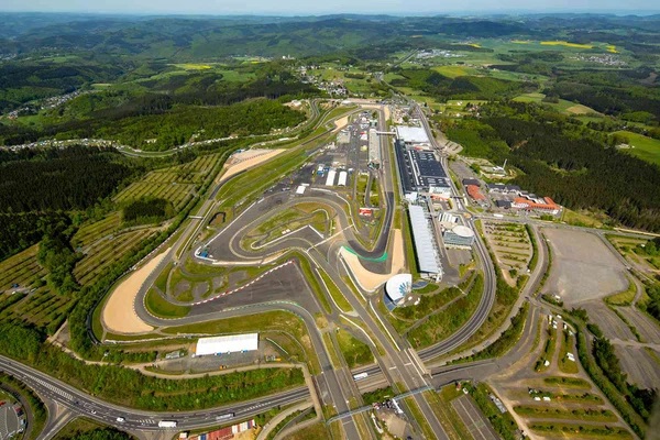 Nürburgring vê F1 como “negócio inviável” e rejeita volta ao calendário: “Não nos interessa”
