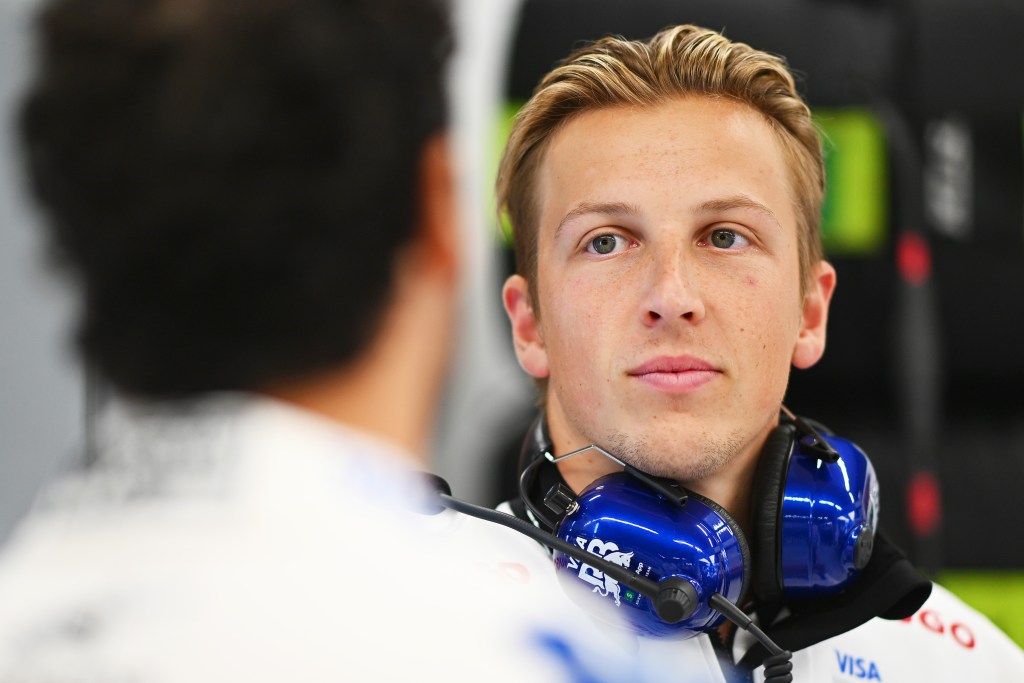Ralf Schumacher cita cláusula y pone a Lawson en lugar de Ricciardo en RB desde Austin