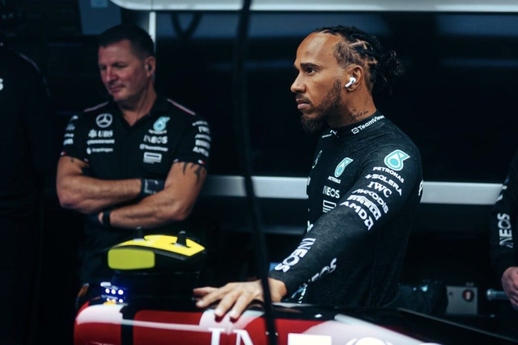 Hamilton niega desánimo y devuelve el golpe a su ex ingeniero: «He trabajado duro»