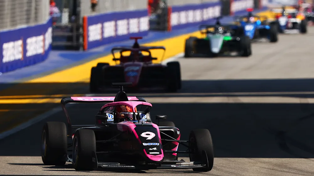 F1 Academy decide premiar campeã da temporada 2024 com vaga na GB3 em 2025