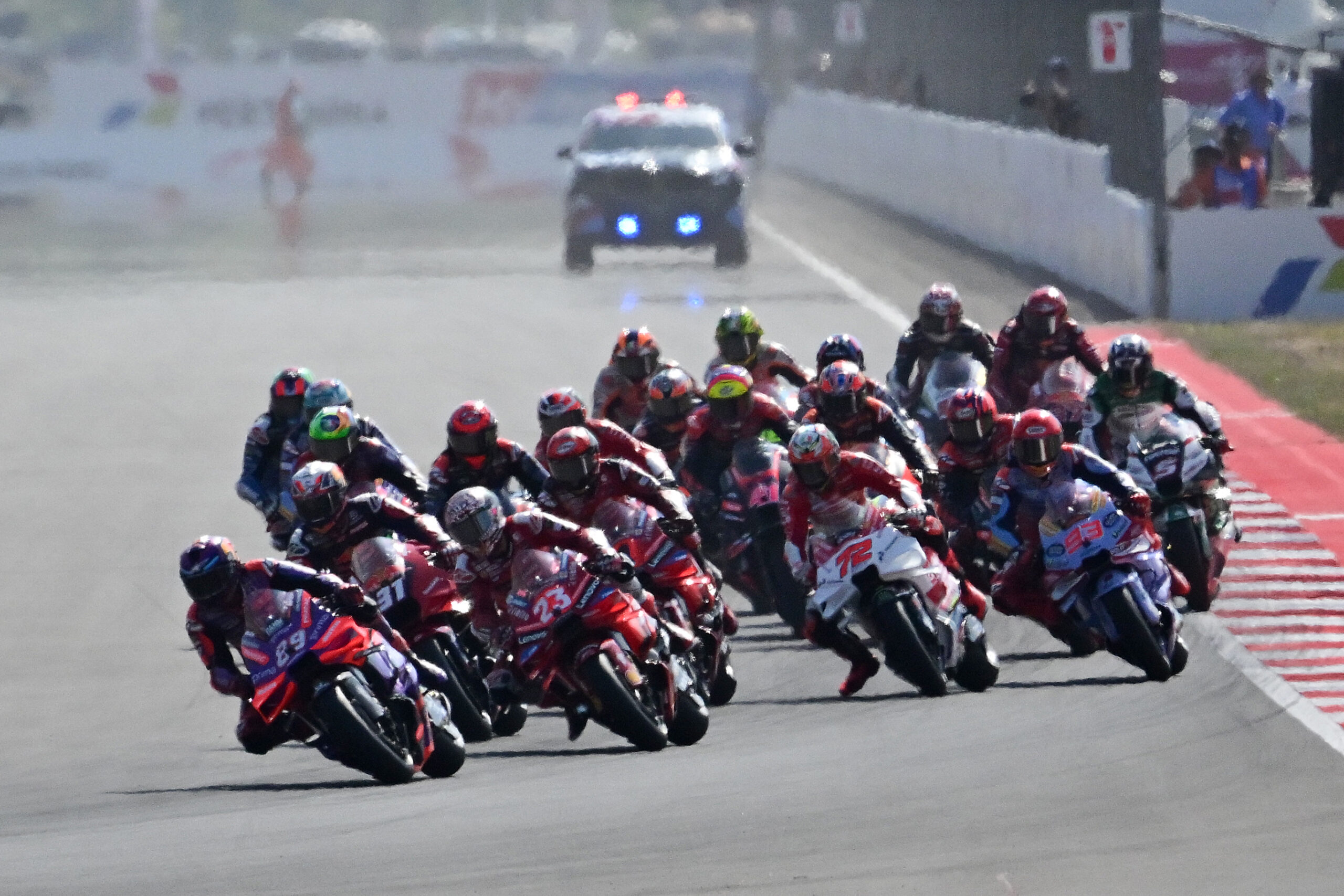 Parlamentar pede apuração sobre compra da Dorna pelo Liberty Media à Comissão Europeia