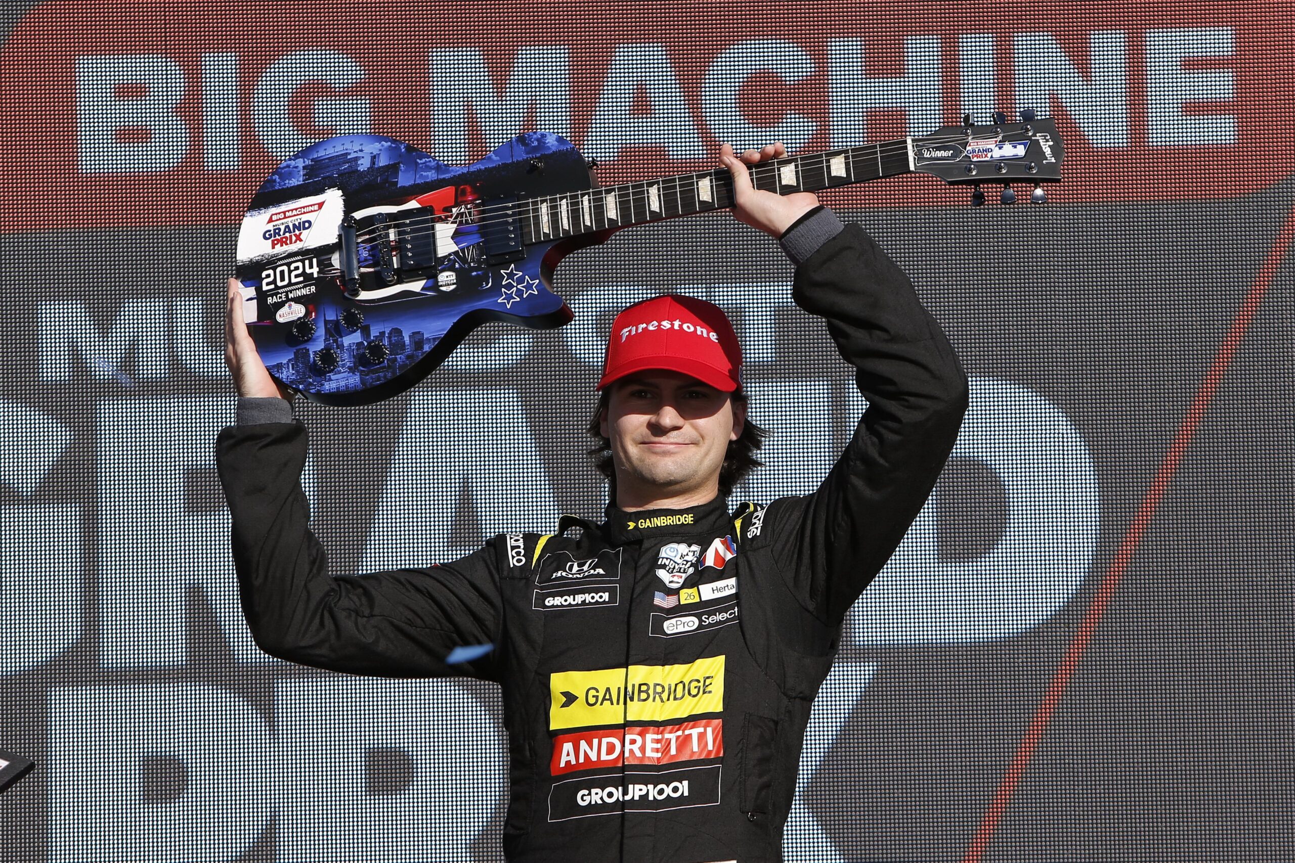 Herta exalta “carro fantástico”, mas admite “sorte” em 1ª vitória em oval na Indy