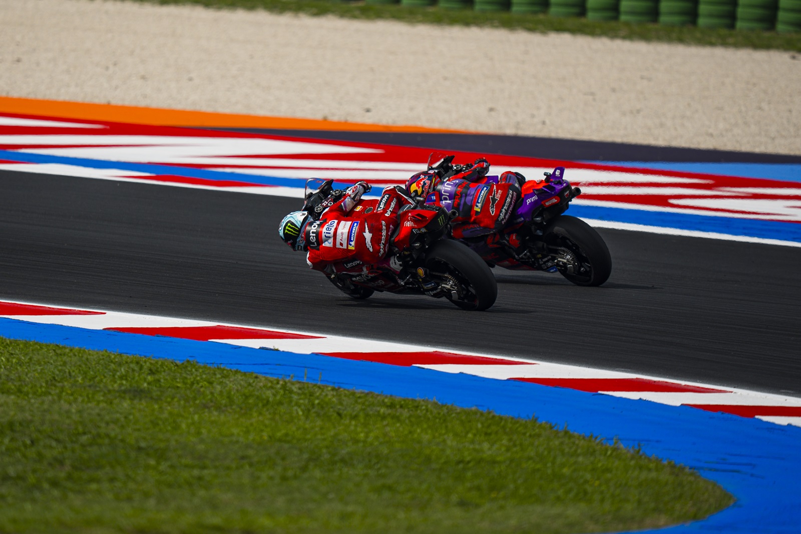 Ducati brinca e diz que perde Bastianini e Martín para “reequilibrar campeonato”