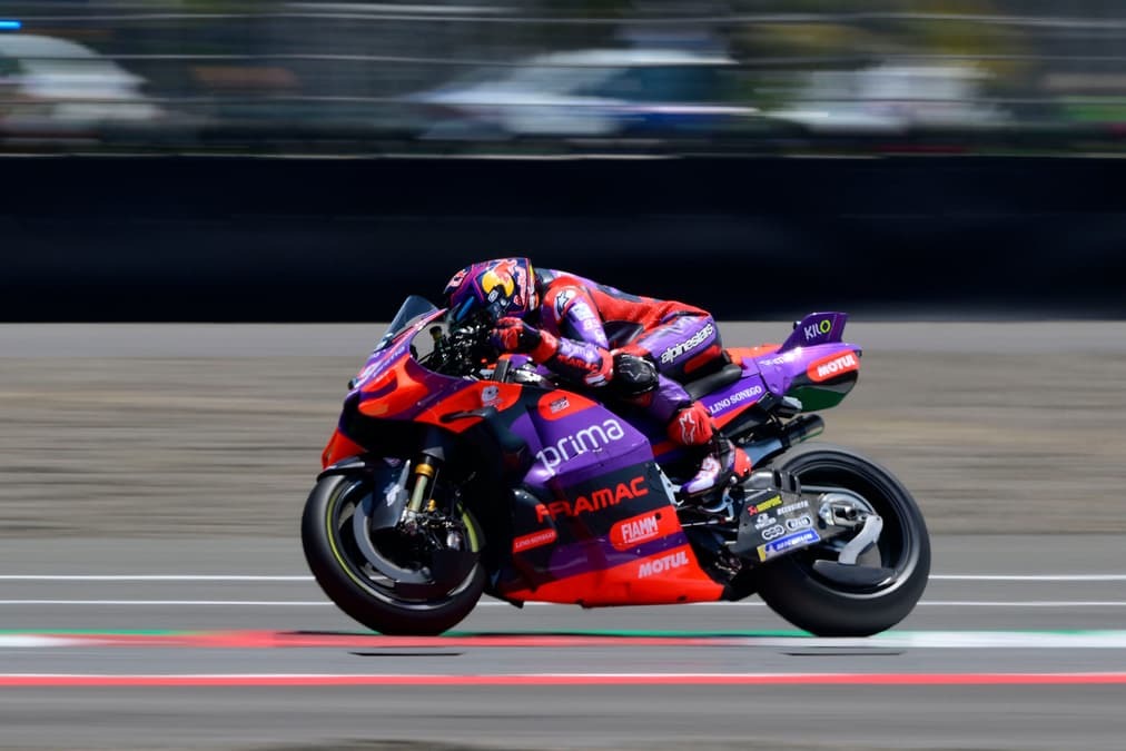 Martín logra la redención y gana caótico GP de Indonesia de MotoGP; Bagnaia, 3º