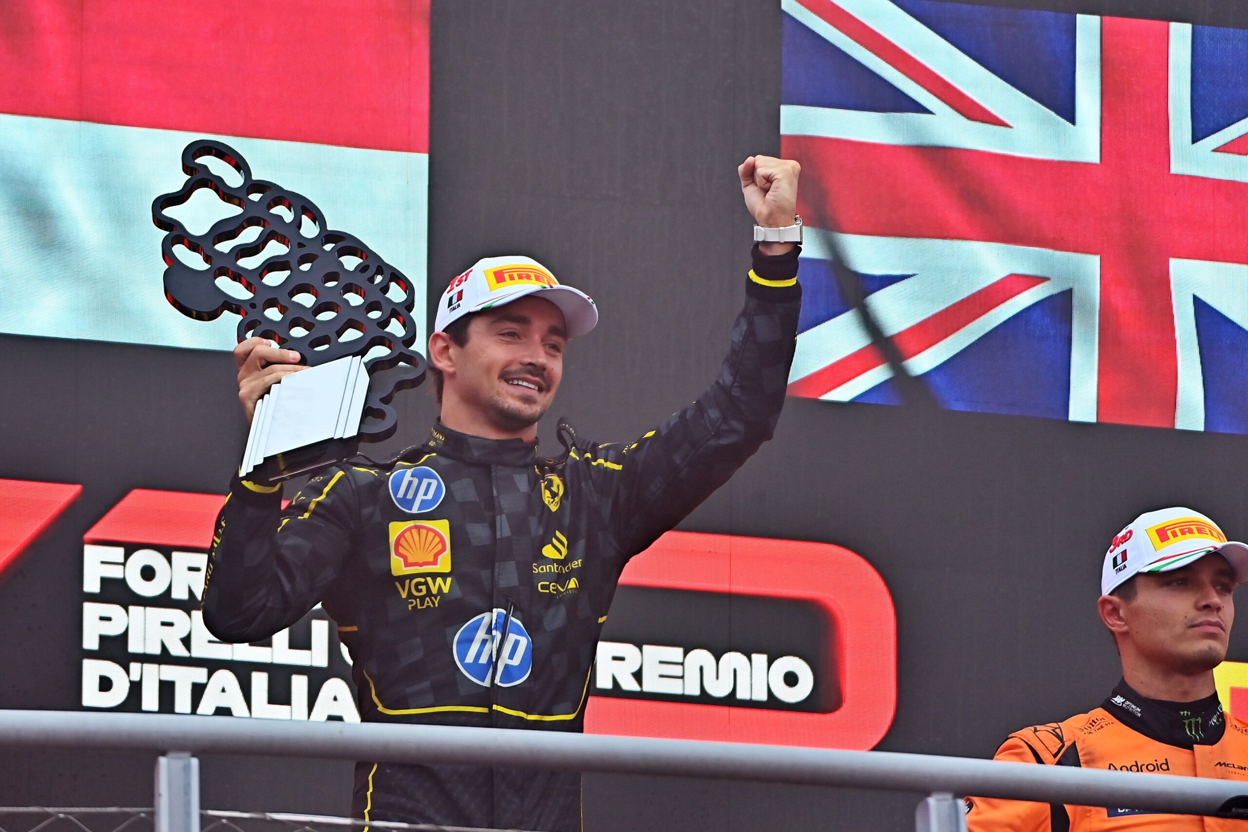 Leclerc, exultante tras victoria «especial» en Italia: «Conseguí ganar en Monza y Mónaco»