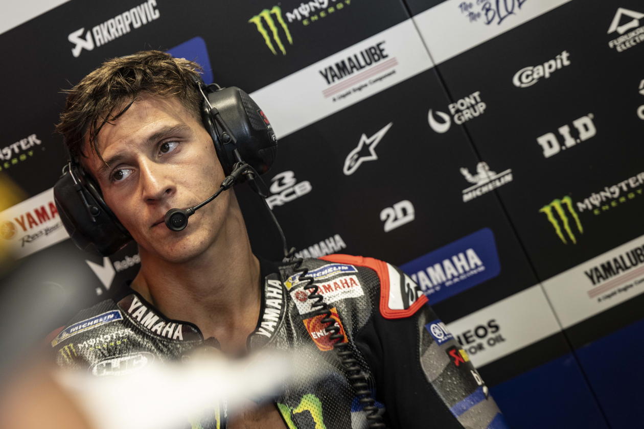 Quartararo reclama e aponta “bagunça” em testes da Yamaha: “Difícil aprovar coisas”
