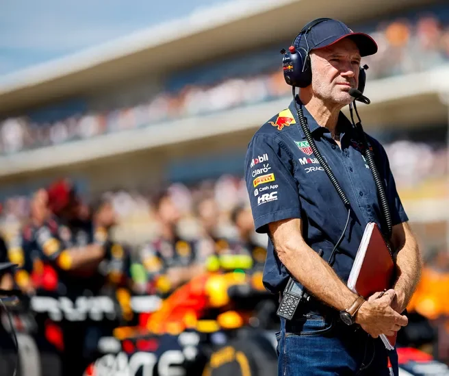 Newey dice que Mercedes quedó afectada en “la parte mental” en la definción de F1 2021