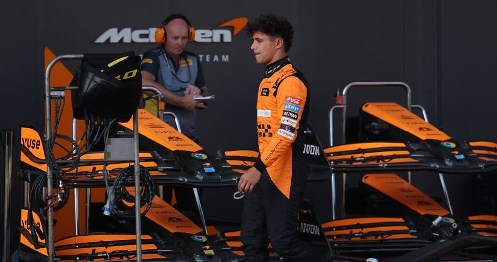 Norris dice que pensar en el juego en equipo es “estúpido” después de eliminación en Q1
