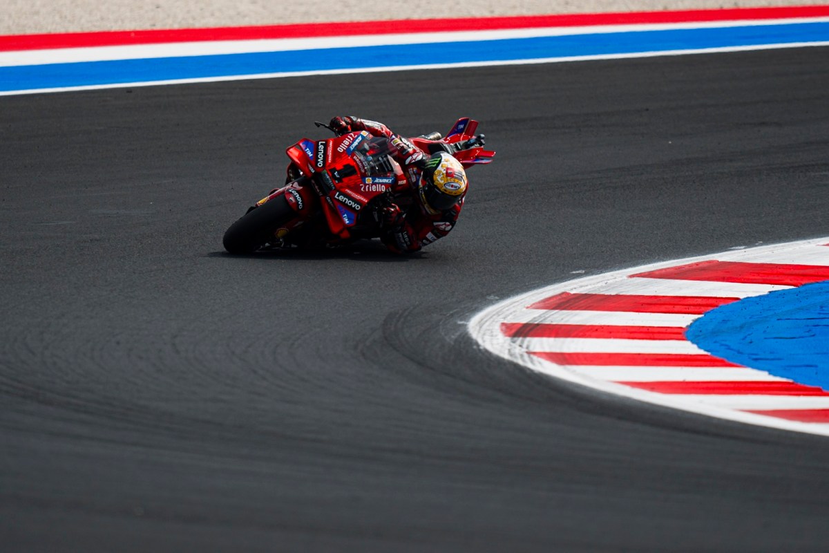 Michelin cita “buraco” na performance de Bagnaia em Misano e assume: “Não é comum”