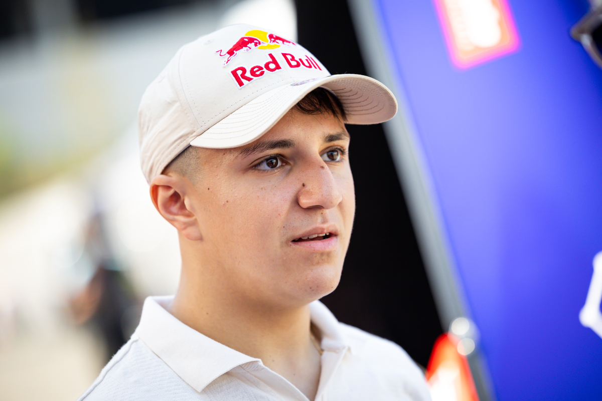 Hadjar se vê como “próximo da lista” da Red Bull na F1, mas diz: “Não depende de mim”