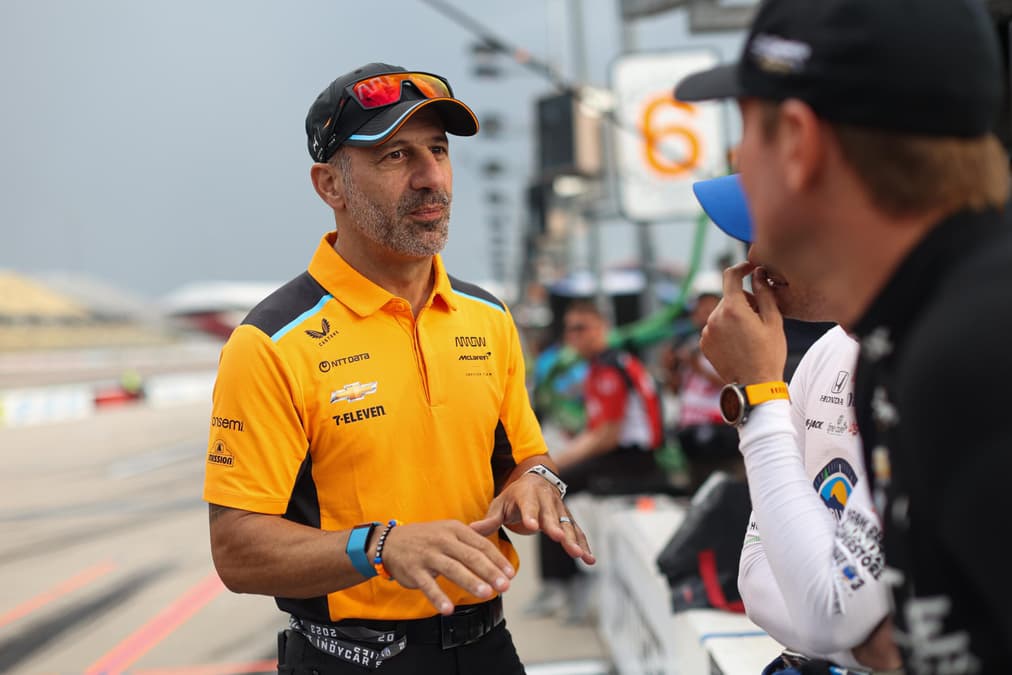 McLaren se reorganiza y asciende a Kanaan a subjefe de equipo y mano derecha de Brown