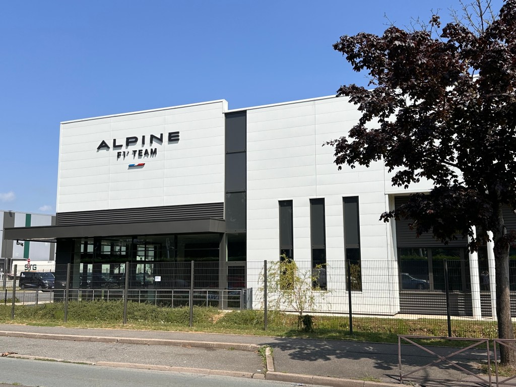 Renault define salida de la F1 y abre camino para el acuerdo Alpine-Mercedes en 2026