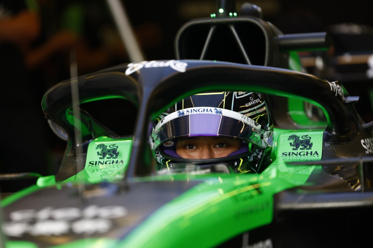 Zhou diz que “fez tudo que podia” em Baku e mira permanência na F1: “Dando meu melhor”