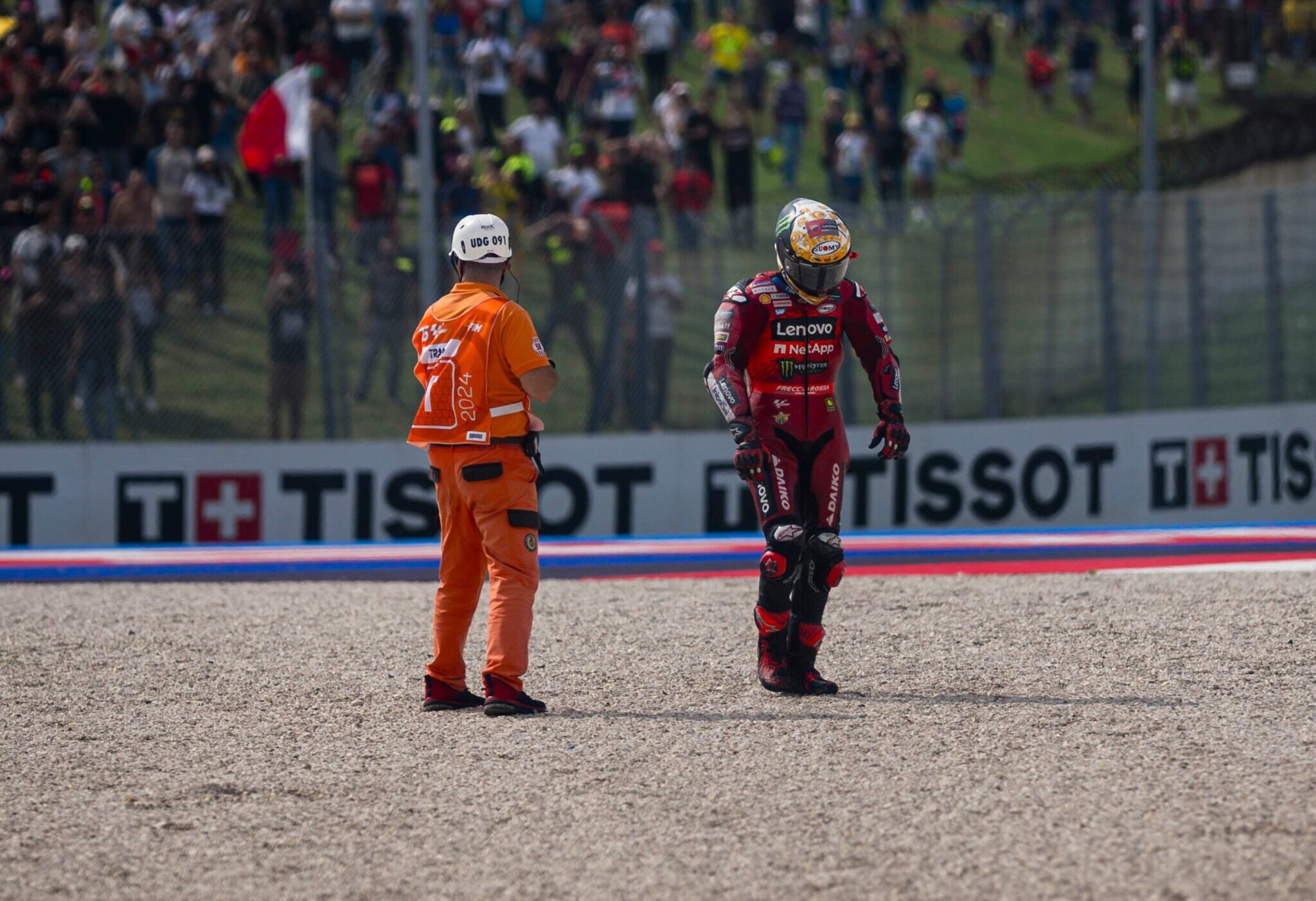 Bagnaia cita un problema con los neumáticos tras la caída en Misano: “Es imposible”