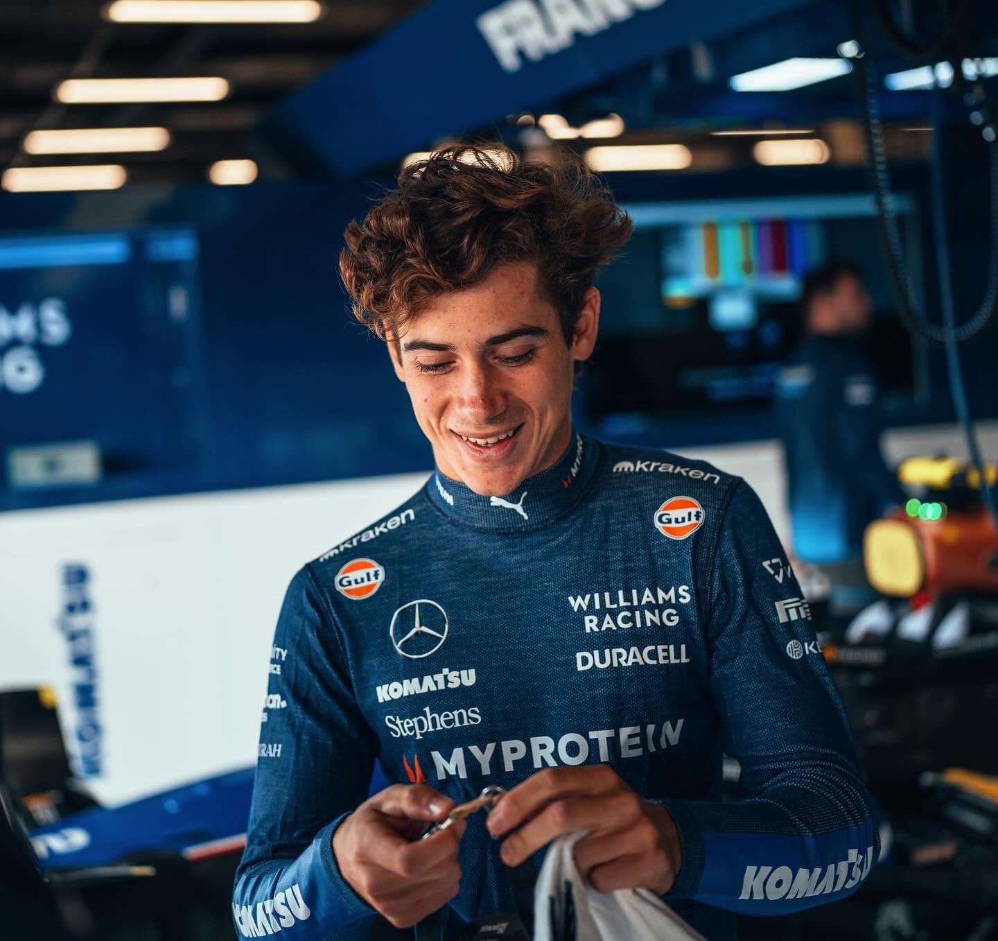 Colapinto hace historia para Argentina con primer top 10 de largada en F1 desde 1982