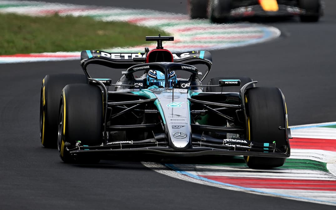FIA explica la decisión de mantener los alerones de McLaren y Mercedes