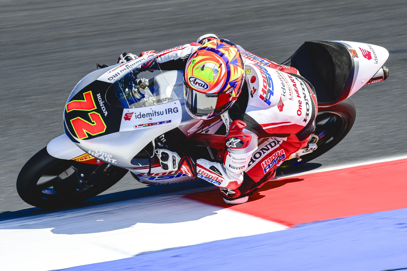 Furusato aproveita queda, bate Alonso e crava 1ª pole na Moto3 na Emília-Romanha