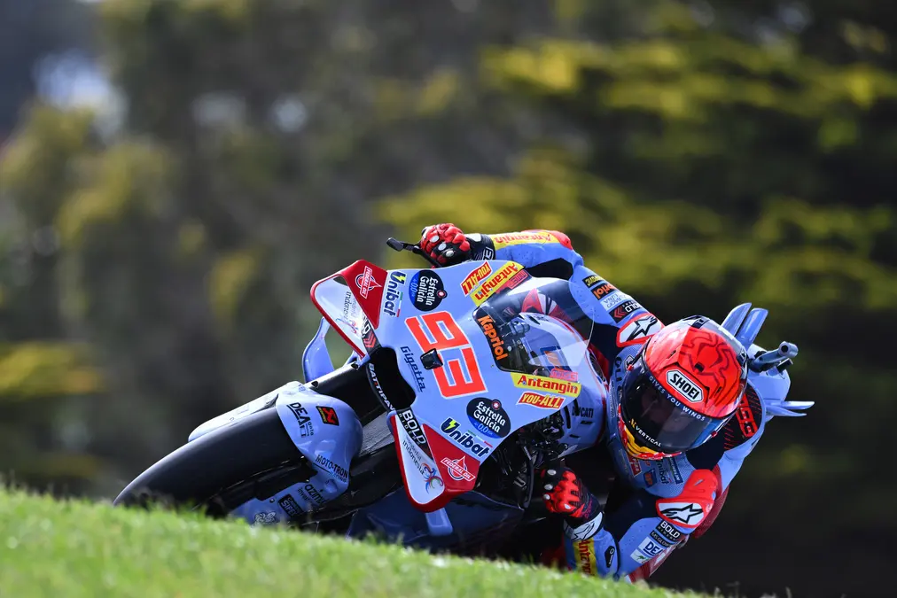 Márquez supera a Martin y triunfa en el GP de Australia tras tensa batalla, Bagnaia finaliza 3°