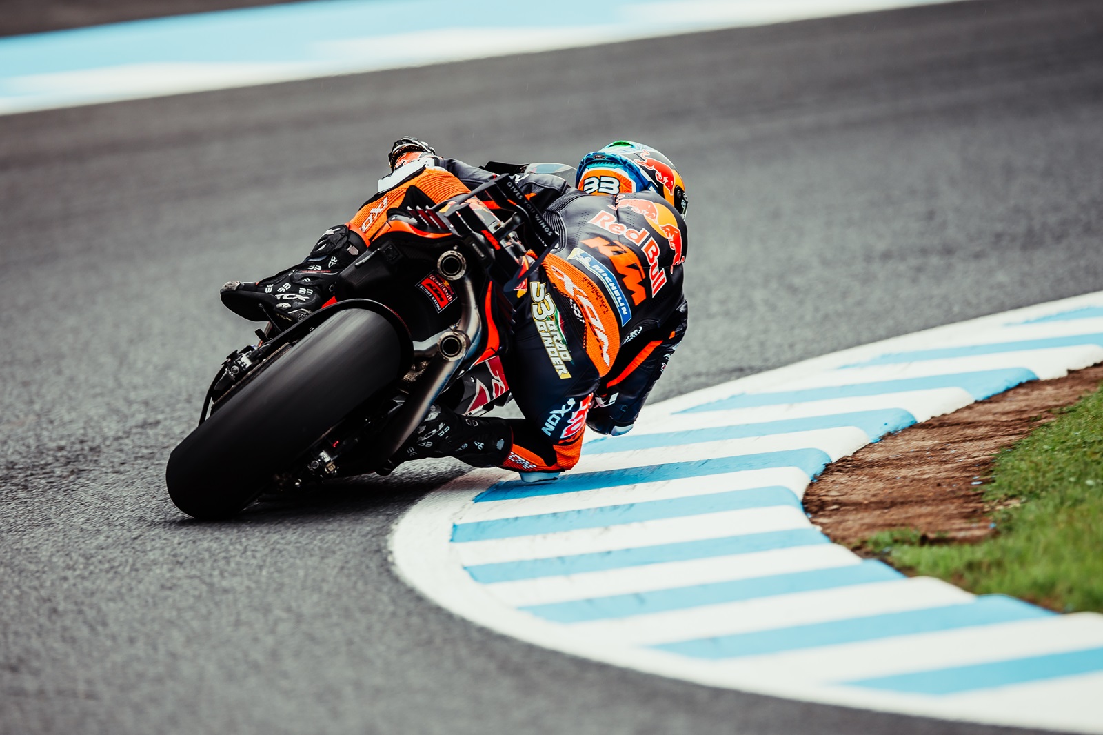 Binder coloca KTM em destaque em dia agitado nos bastidores da MotoGP no Japão