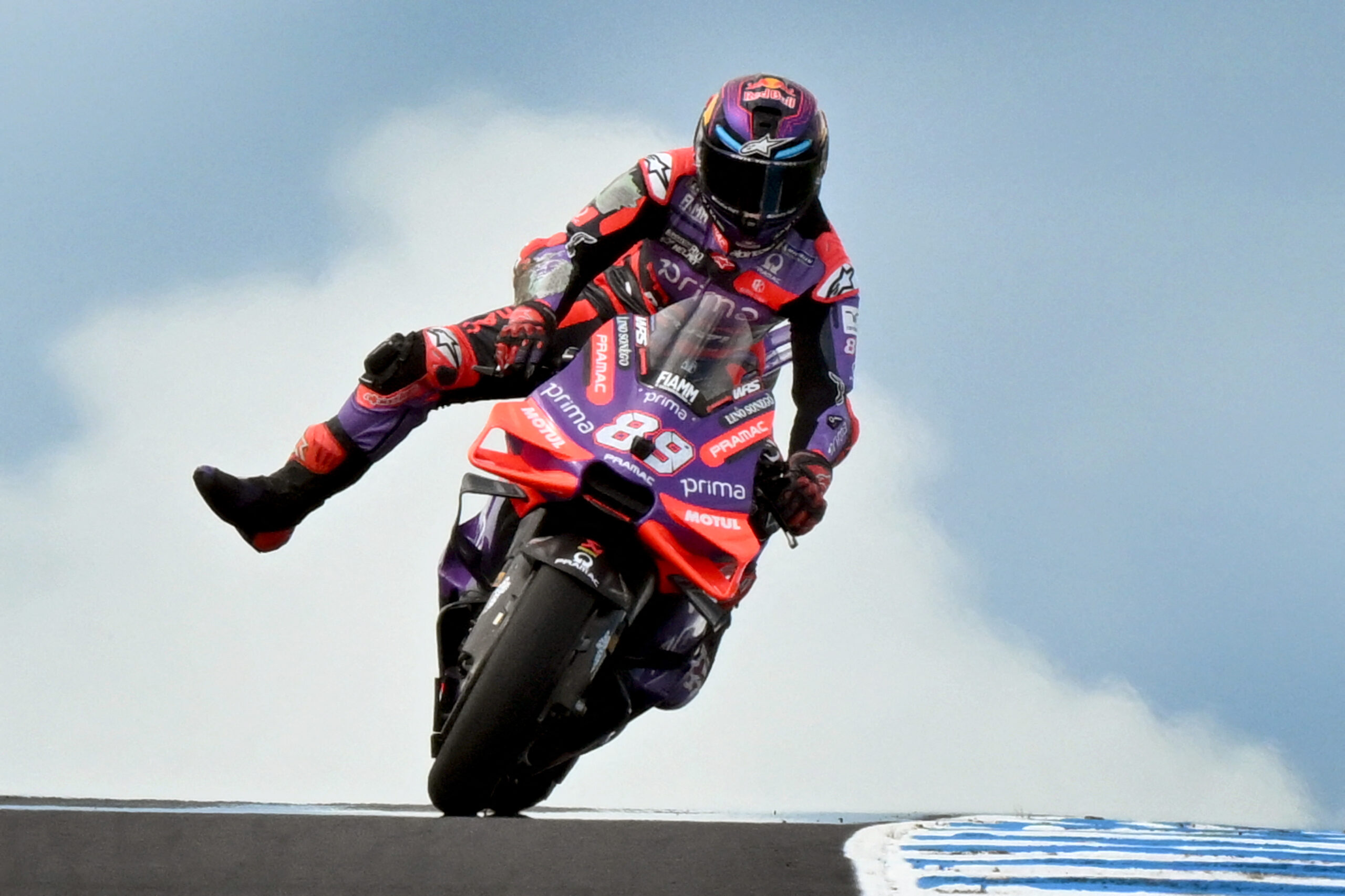 Martín passeia e garante pole confortável da MotoGP na Austrália. Bagnaia é apenas 5º