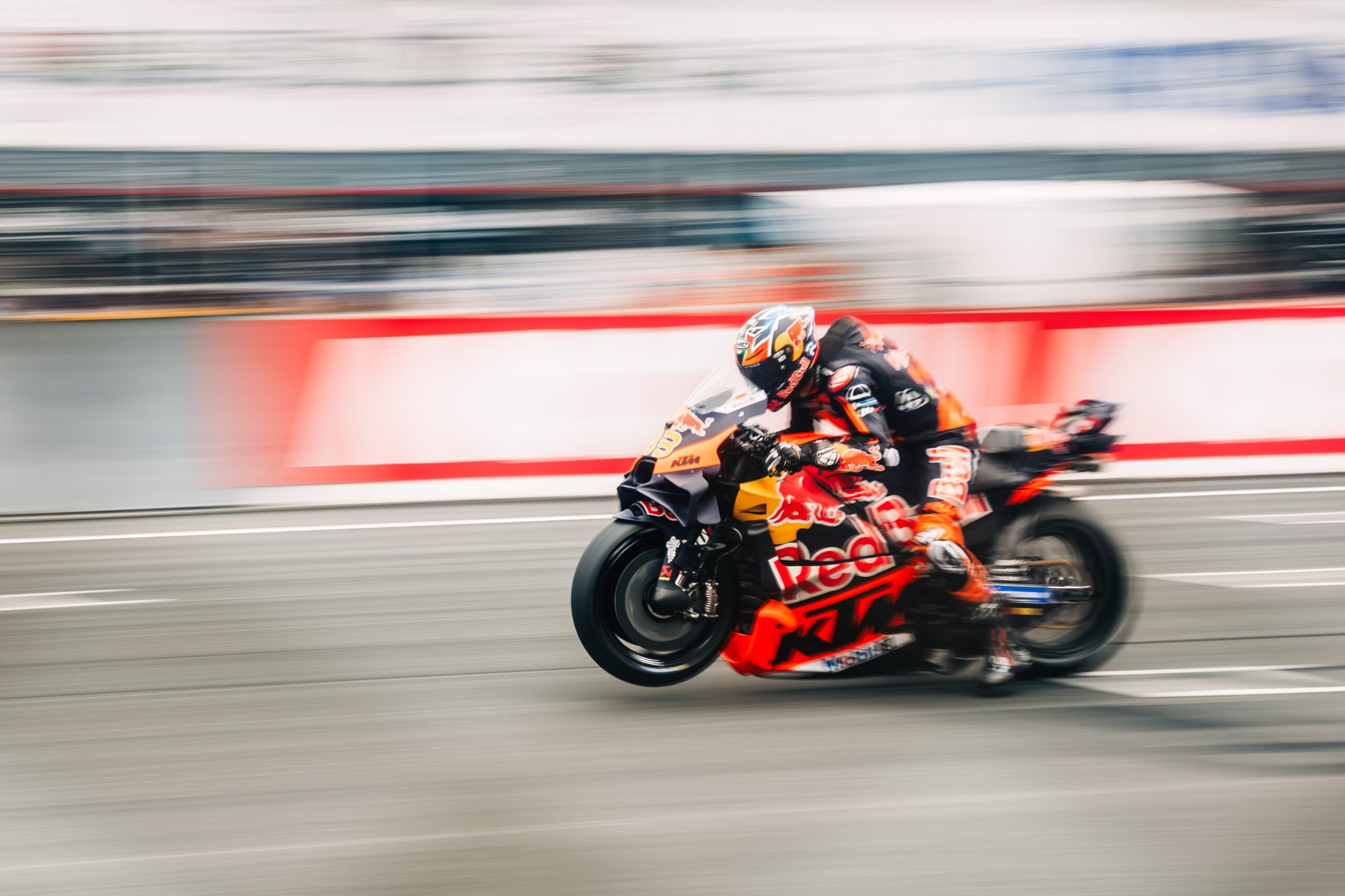 Binder lidera los entrenamientos de MotoGP en Japón; Martín, 3°, Bagnaia, 7°