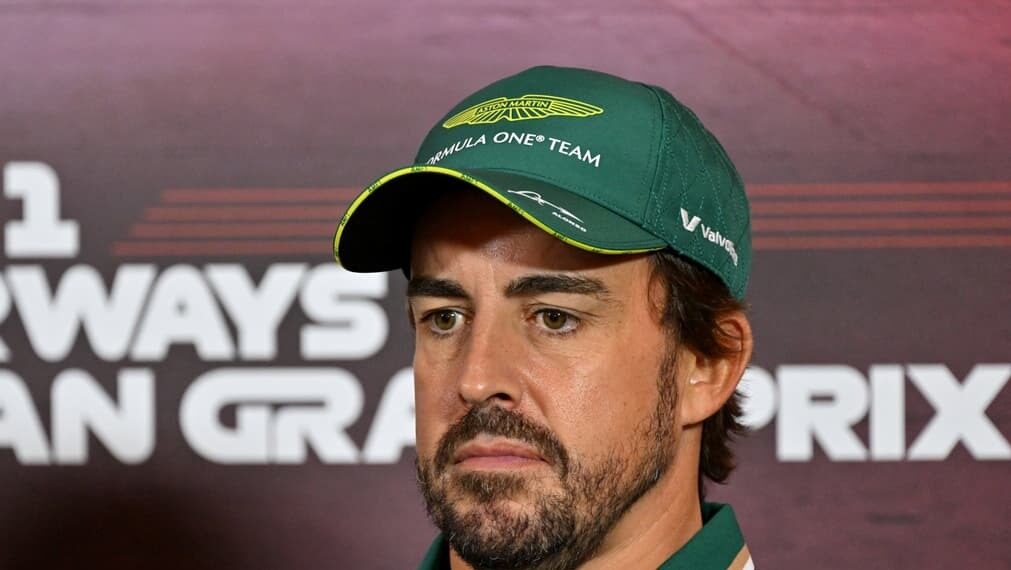 Alonso se ve «más cerca de ganar» con Newey y piensa en seguir en la F1 más allá de 2026