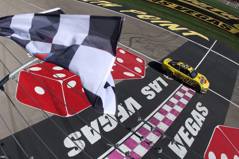 Logano vence e garante 1ª vaga na final: como estão playoffs da Nascar após Las Vegas