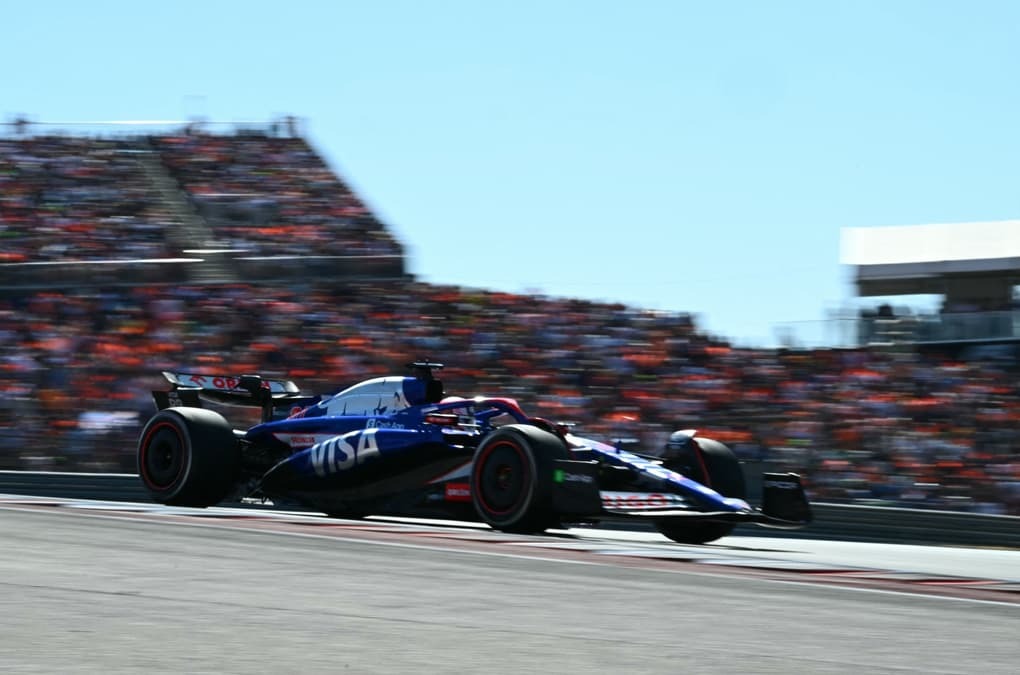 Red Bull destaca lucha con Alonso y elogia a Lawson: «Tan bueno como Colapinto»