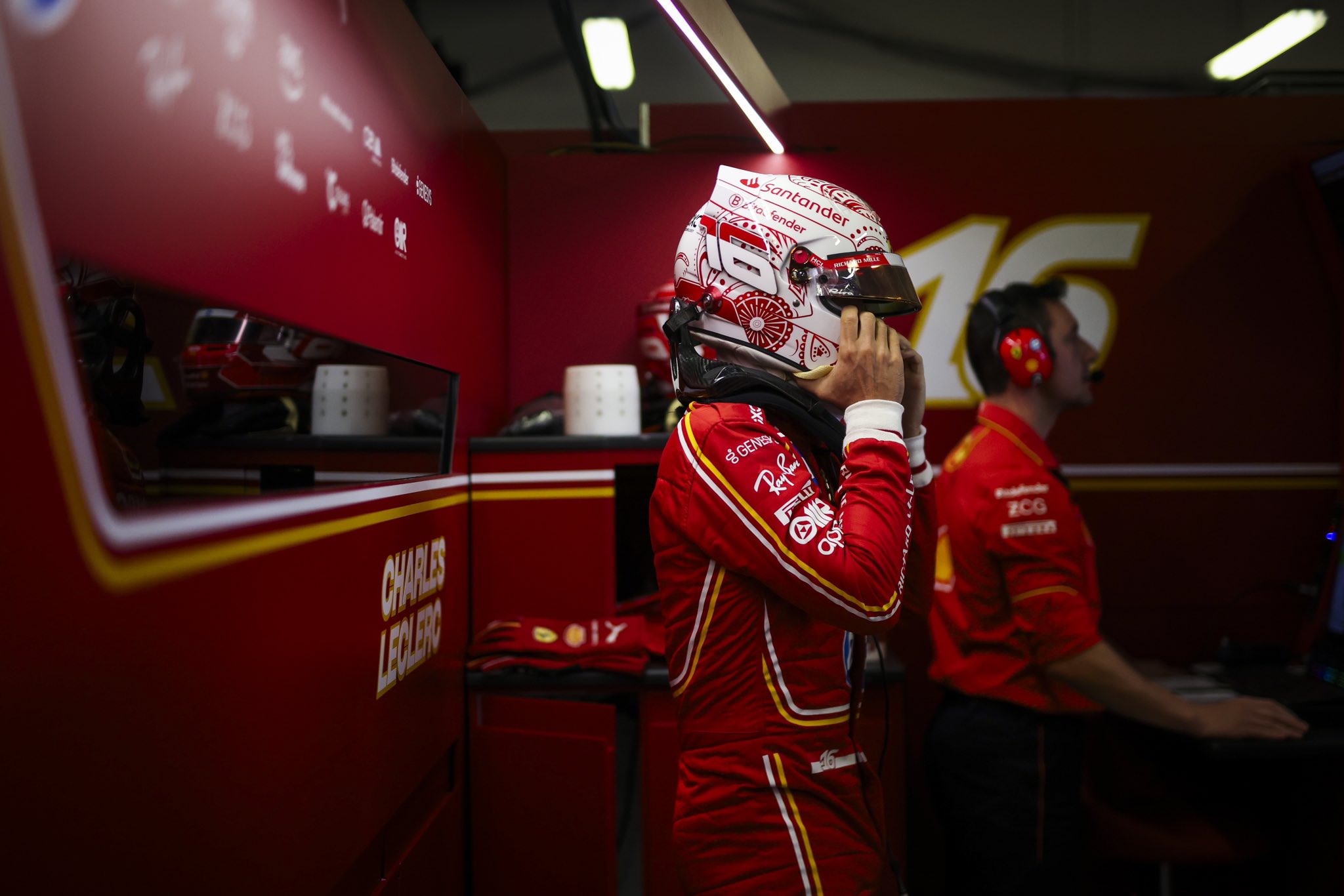 Leclerc lamenta interrupción en FP2 de México y ve a Ferrari “rápida desde el principio”