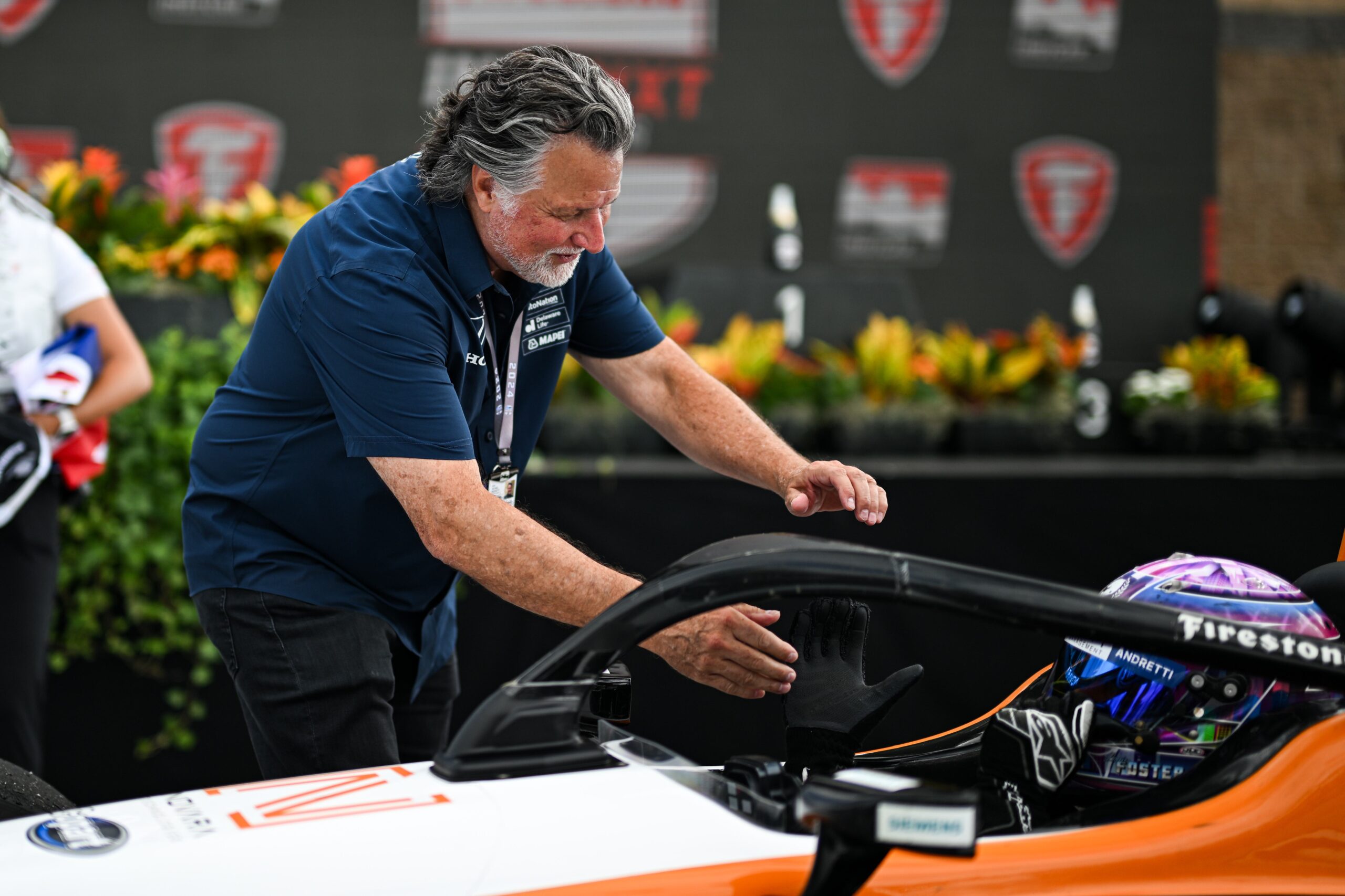 Michael Andretti parabeniza Cadillac por acordo com Fórmula 1: “Vou torcer por vocês”