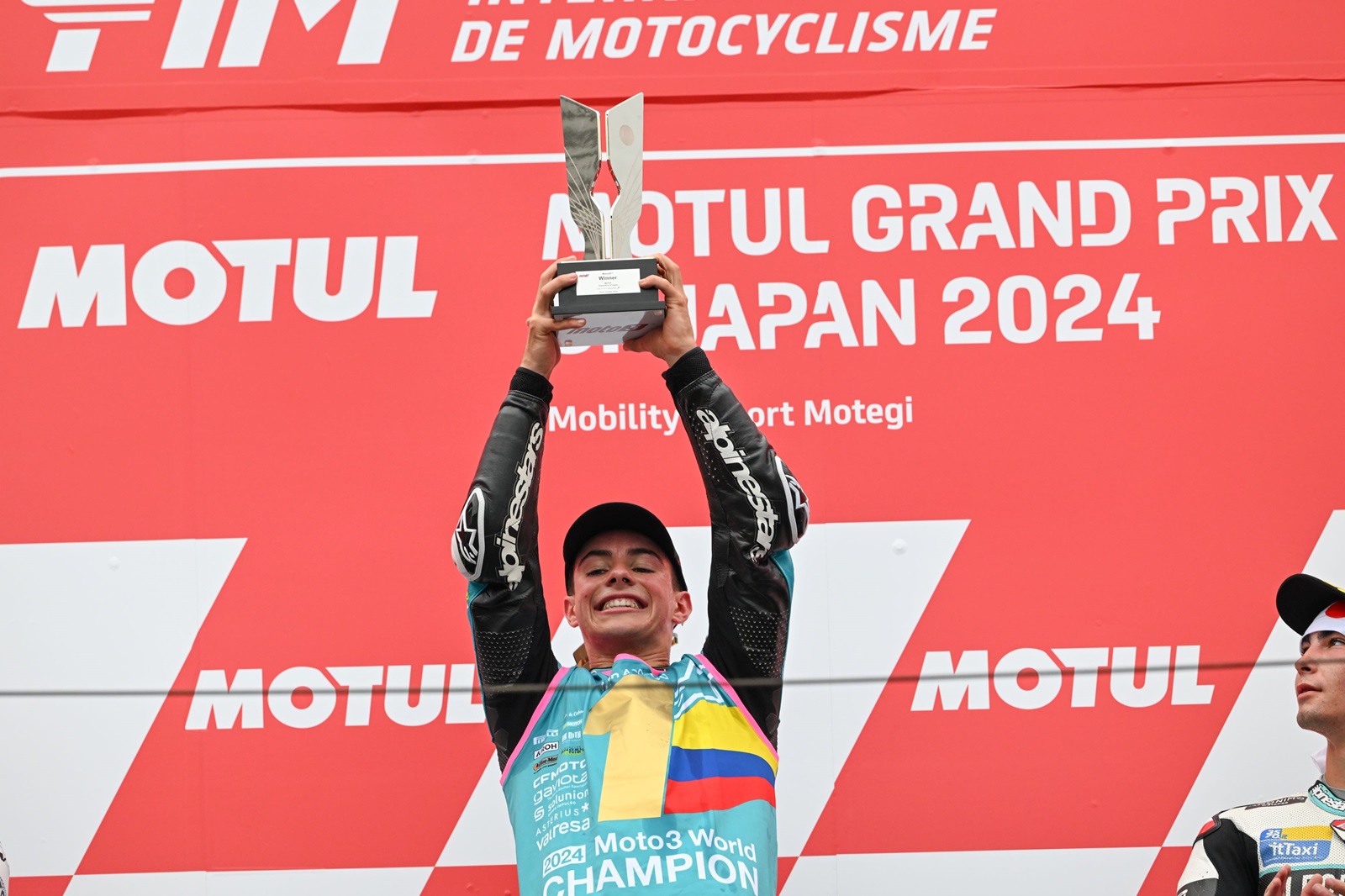 KTM fala em cuidar de Alonso “tão bem quanto de Acosta”: “Para não perdê-lo”