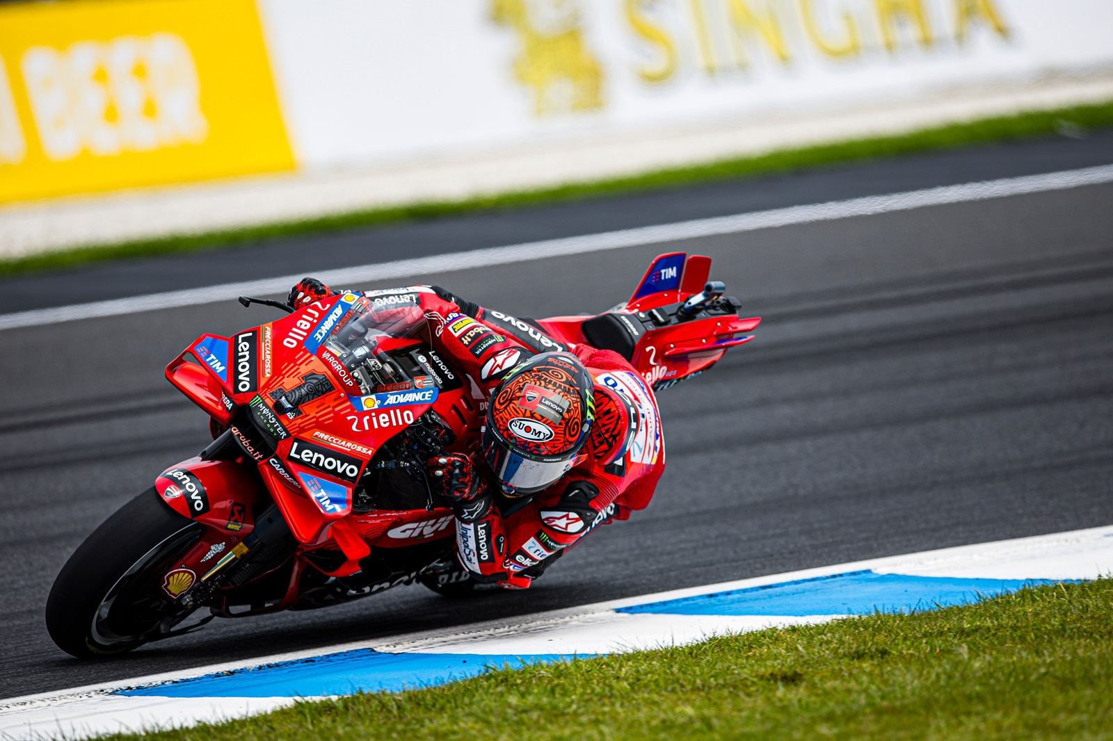 Chefe da Ducati mantém fé no tricampeonato de Bagnaia: “20 pontos não são nada”