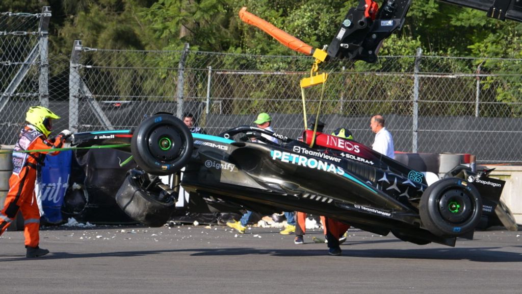 Mercedes utiliza chasis de repuesto para Russell luego del accidente en la FP2 en México
