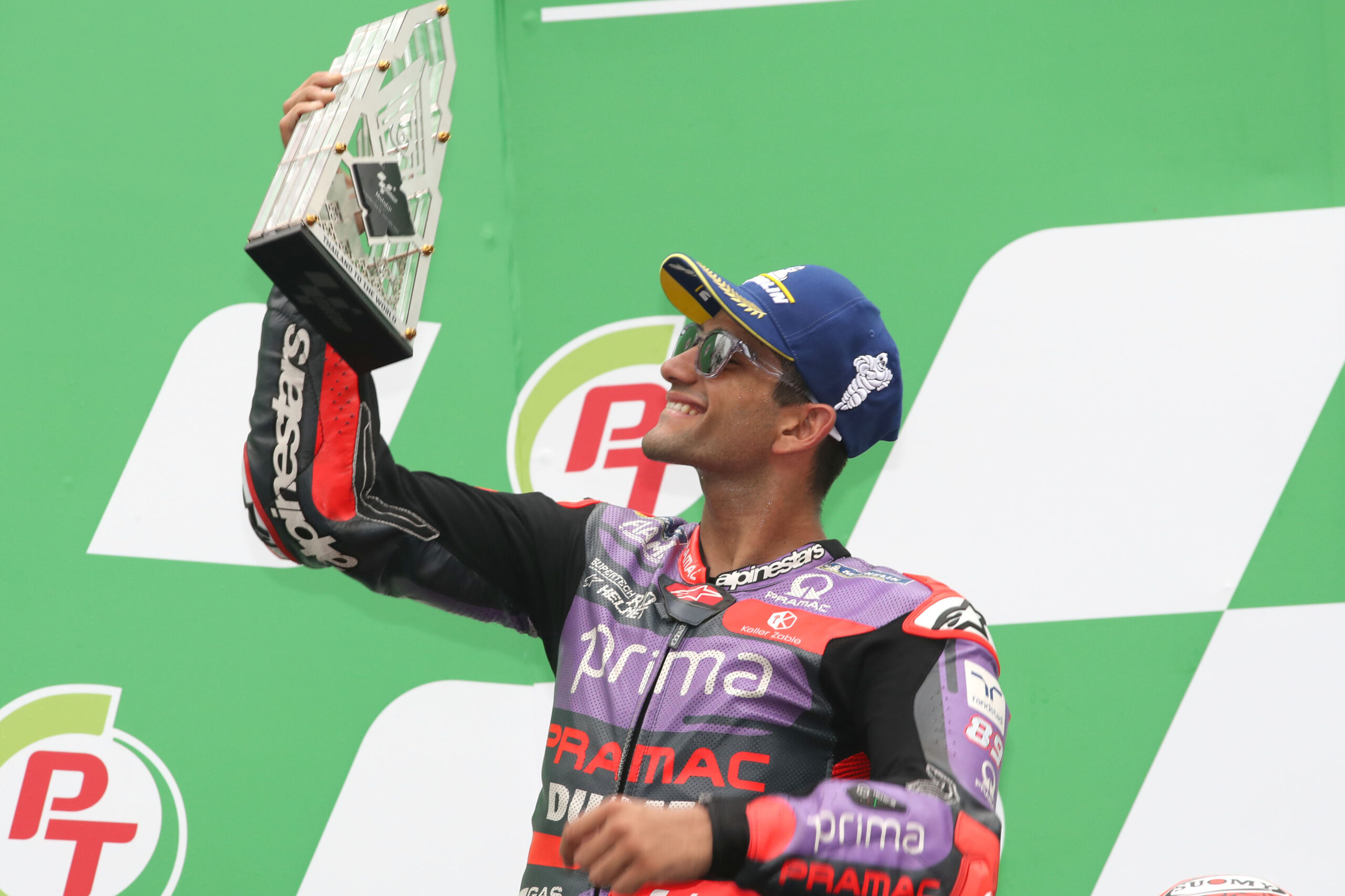 Martín brinca e agradece queda de Marc Márquez em “longa corrida” na Tailândia