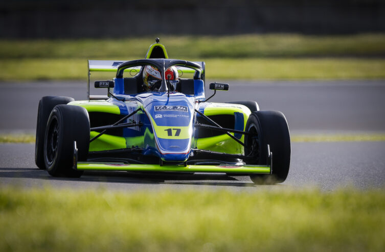 Stevenheydens é campeão da F4 Francesa com pódio em Paul Ricard. Estre vence corrida 3