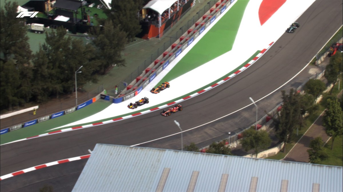 Opinião GP: Verstappen extrapola sob pressão. Mas é preciso reconhecer quando perde