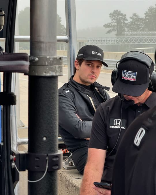 Drugovich elogia el desafío físico de probar en un auto de IndyCar: “No se parece a nada”