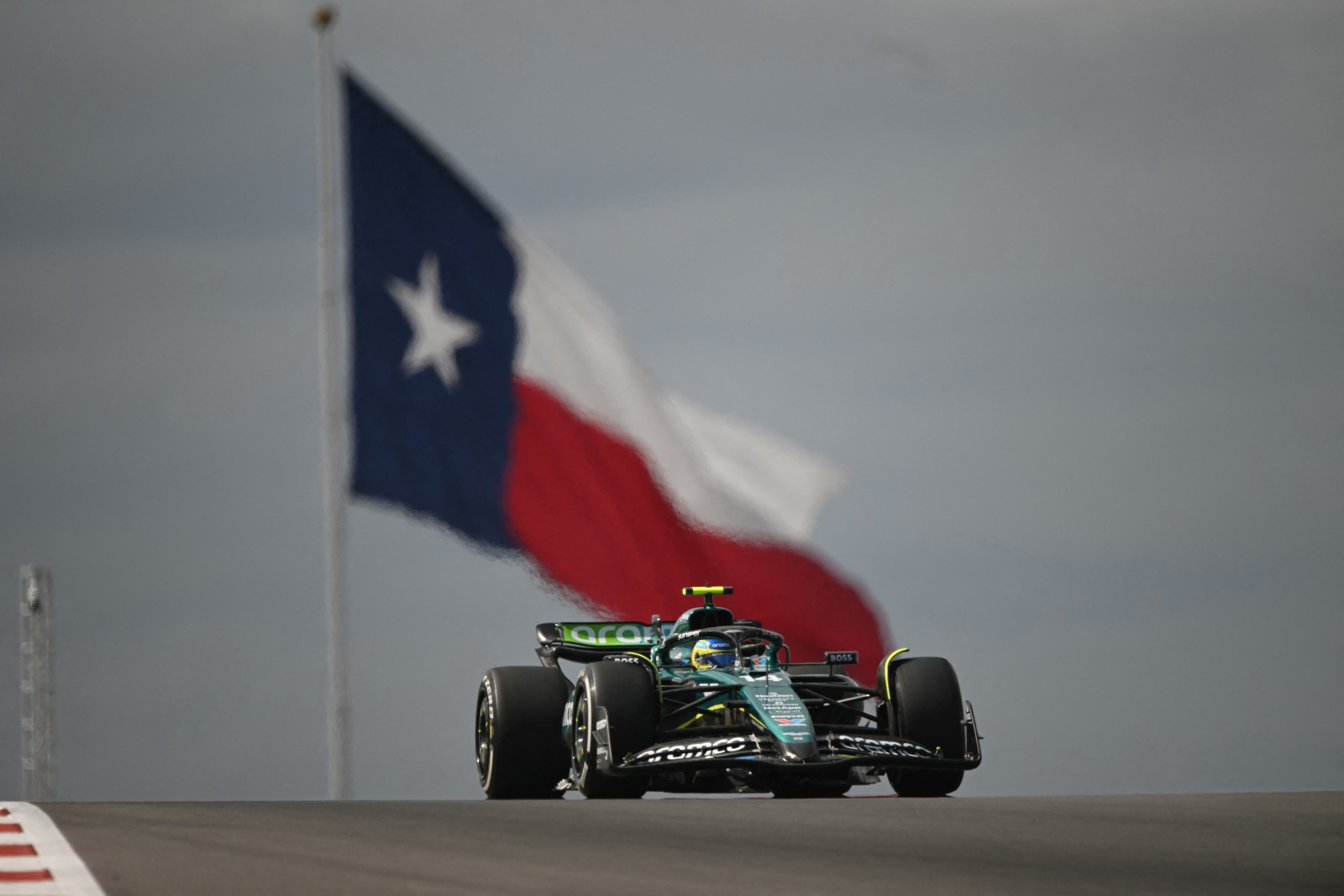 Alonso diz que SQ3 era “fora de alcance” e mira “aprender sobre carro” na sprint nos EUA