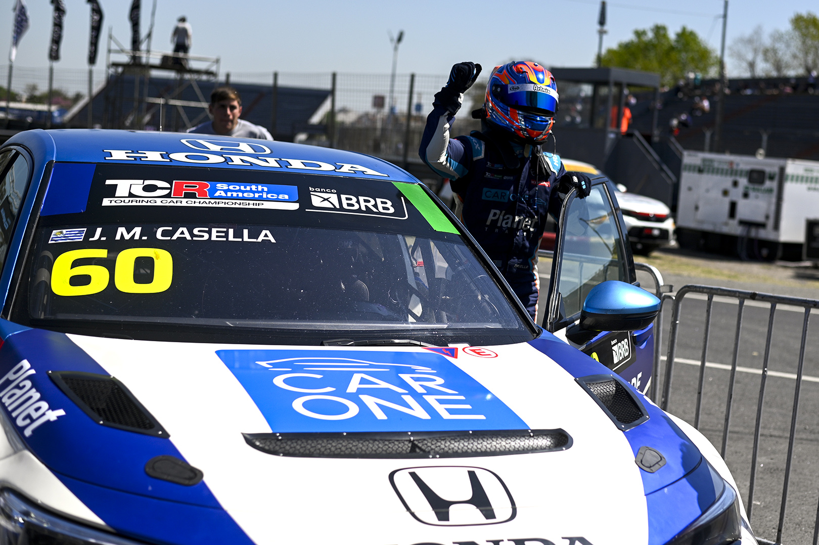 Casella e Leonel Pernía vencem em etapa do TCR South America em Termas de Rio Hondo