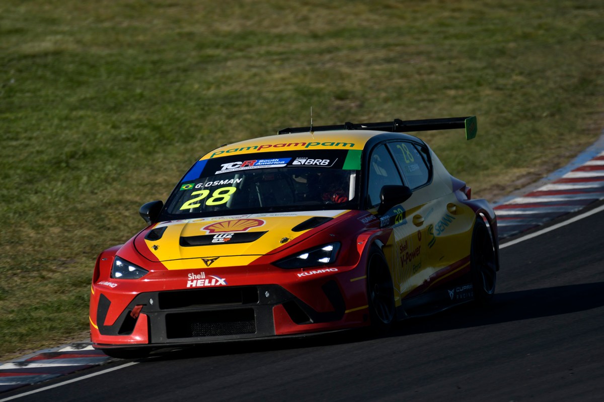 Osman dá bote na largada e vence corrida 1 do TCR South America em Buenos Aires