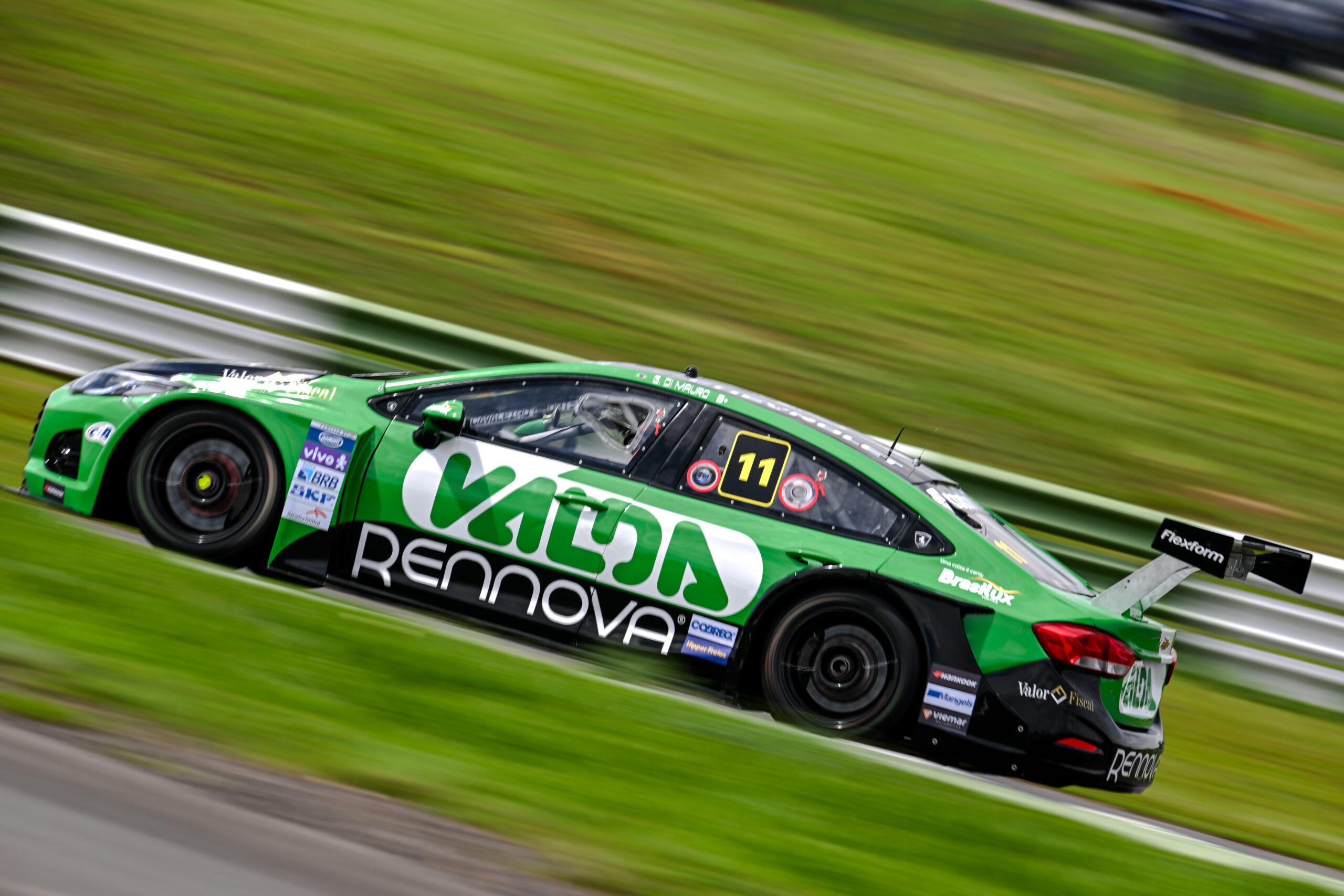 Onde assistir ao vivo à rodada de abertura da Stock Car 2025 em Interlagos